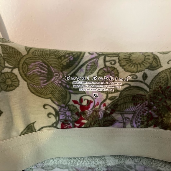 Royal Robbins XL, Green, Lilac and Magenta Yoga Top - Picture 3 of 3